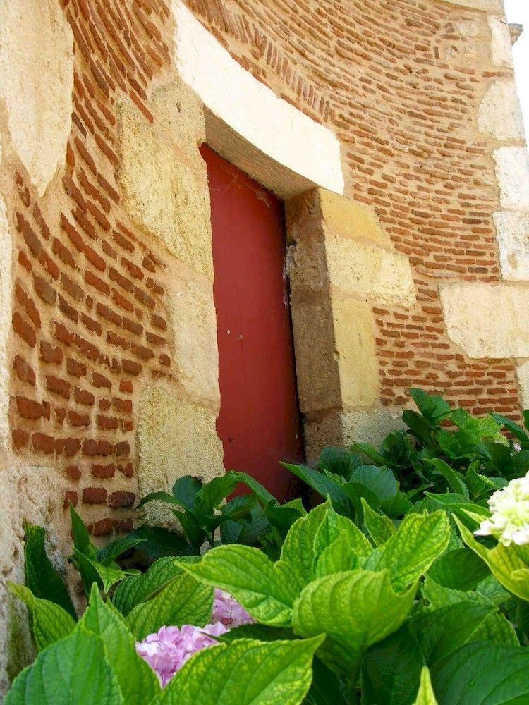 Chateau Les Farcies Du Pech Hotel Bergerac Exterior photo